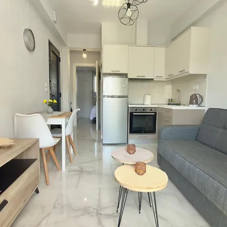 Chloe Complex By Horizon Homes * Orfanion